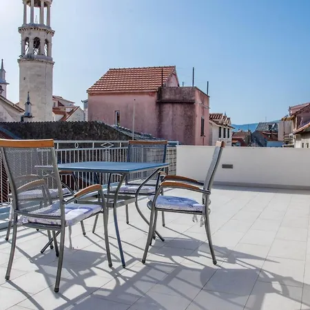 Baba Ane Apartment Kastela