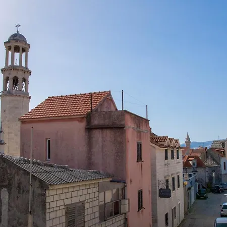 Baba Ane Kastela